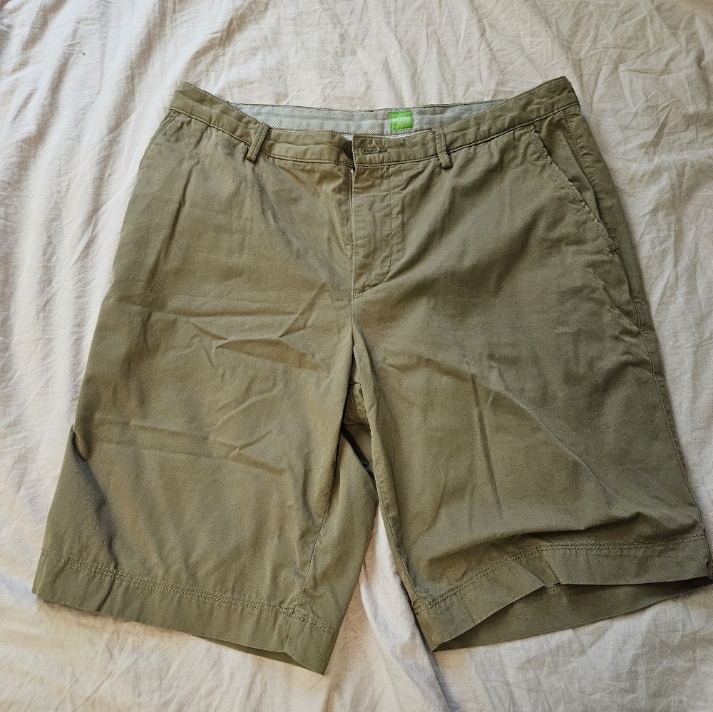 Beige Hugo Boss shorts